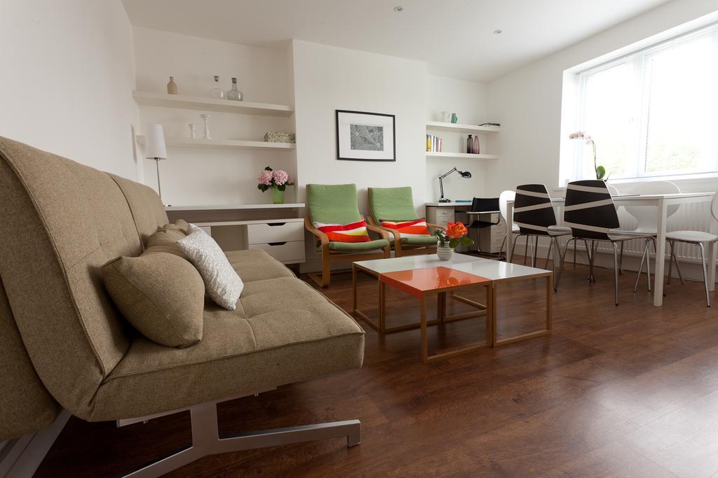 118 Brondesbury Road Apartments London Bilik gambar